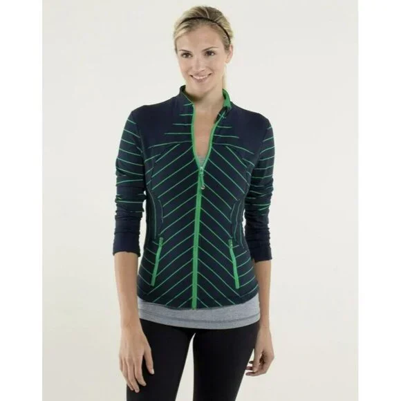 Lululemon Forme Jacket *Cuffins Slalom Stripe Inkwell Size 4 EUC - Picture 1 of 4
